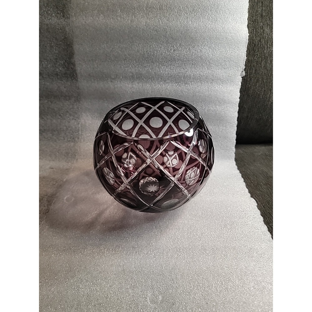 STUNNING GORHAM PURPLE CUT CRYSTAL VASE W/ SPHERE & GRID DESIGN